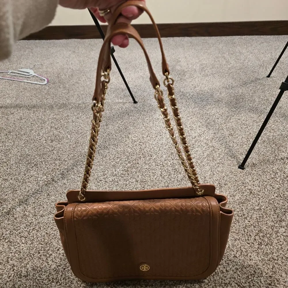 Tory Burch excellent tory